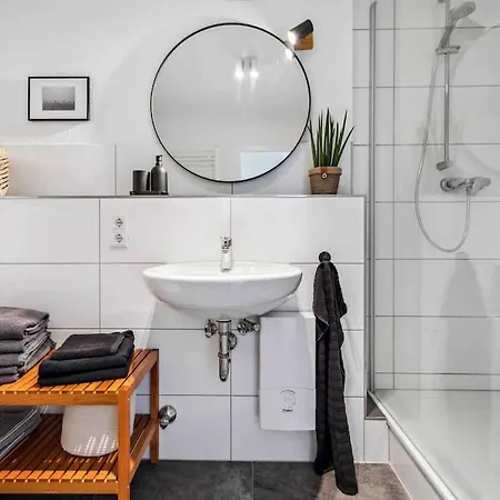 Stylischer Wohntraum Ronsdorf Naehe Dus & Dortmund & Koeln & Essen Apartment Wuppertal