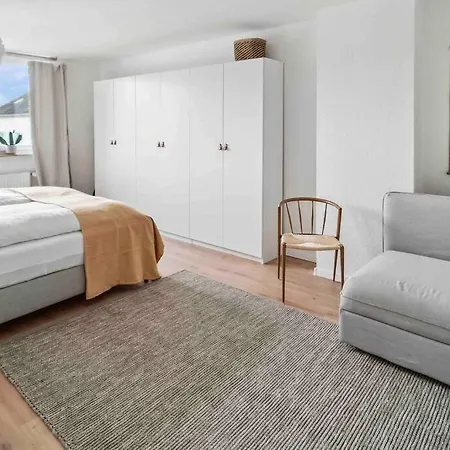 Stylischer Wohntraum Ronsdorf Naehe Dus & Dortmund & Koeln & Essen Apartment