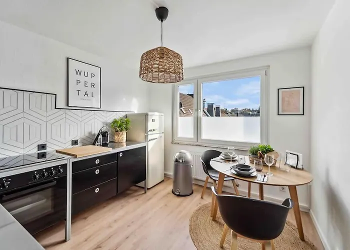Stylischer Wohntraum Ronsdorf Naehe Dus & Dortmund & Koeln & Essen Apartment *